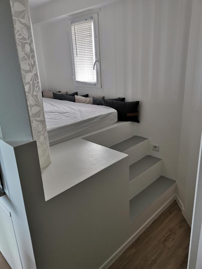 Le Tramontane ,draps Et Serviettes Non Inclus Apartment